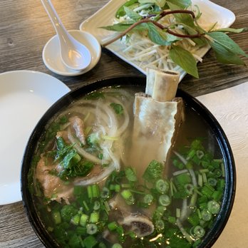 Vietnam Kitchen - Pho with beef short ribs - Vietnamese Near Me - Arcadia, California Vietnam Kitchen - Pho with beef short ribs - Vietnamese Near Me - Arcadia, California
