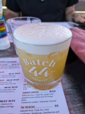 Batch 44 Brewery and Kitchen by null