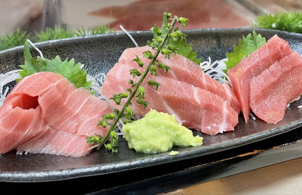 TSUKI Tokyo by null