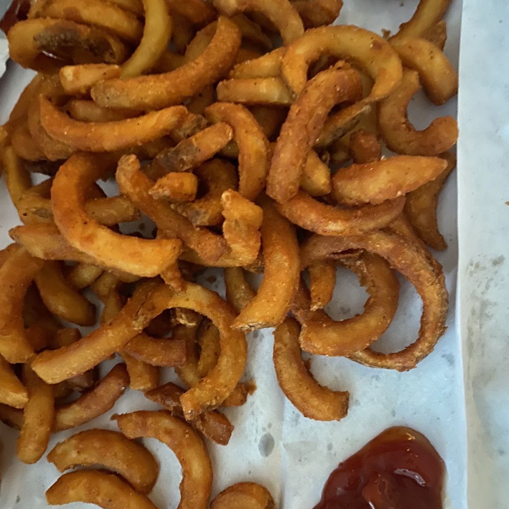 Curly fries nice and crispy Curly fries nice and crispy