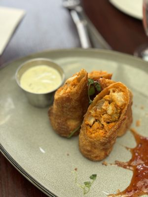 Mirella’s Tavern by null