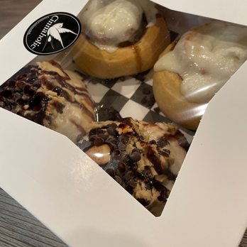 Cinnaholic - Bakeries Near Me - Boca Raton, Florida Cinnaholic - Bakeries Near Me - Boca Raton, Florida