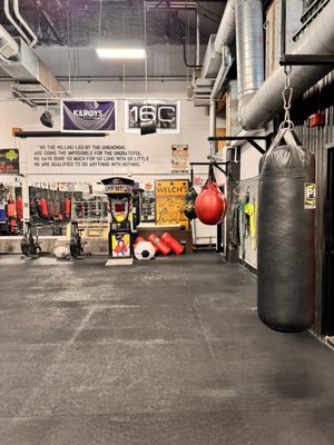 Peter Welch's boxing Gym by null