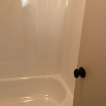Oahu Tub Experts - In progress....what a difference already !! - Refinishing Services Near Me - Honolulu, Hawaii