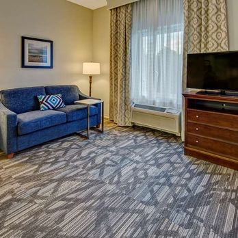 Hampton Inn & Suites Stuart-North - Guest room - Hotels Near Me - Stuart, Florida