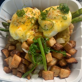 My Cafe - Crab and asparagus Benedict - Breakfast & Brunch Near Me - Kapolei, Hawaii My Cafe - Crab and asparagus Benedict - Breakfast & Brunch Near Me - Kapolei, Hawaii