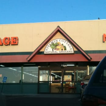 Natural Grocers - Front door - Grocery Near Me - Albuquerque, New Mexico