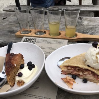 Willie Smith’s Apple Shed - Cider tasting paddle, toffee apple pudding and apple pie with ice-cream. - Museums Near Me - Grove, TAS