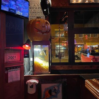 Louie's Pub - Karaoke Near Me - Chicago, Illinois Louie's Pub - Karaoke Near Me - Chicago, Illinois