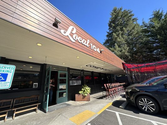 The Local 104 by null