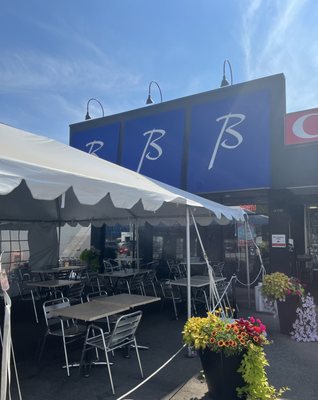 Bobby's Hideaway- Port Credit by null