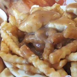 Johnny Resto - Poutine and chicken
