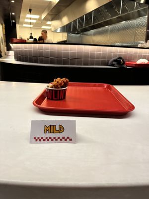 Howlin' Ray's Hot Chicken - Pasadena by null