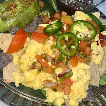 Glass Ceiling Rooftop - Huevos rancheros - Lounges Near Me - New York, New York