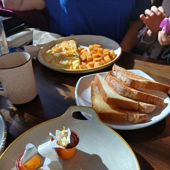 Skillet Flame - Omelet and potatoes - Breakfast & Brunch Near Me - Frisco, Texas Skillet Flame - Omelet and potatoes - Breakfast & Brunch Near Me - Frisco, Texas