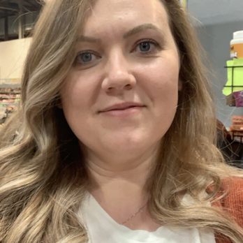 Keratin Cove - After - nice, even color and highlights.  No chunks, or splotchy spots. - Hair Salons Near Me - Carlsbad, California