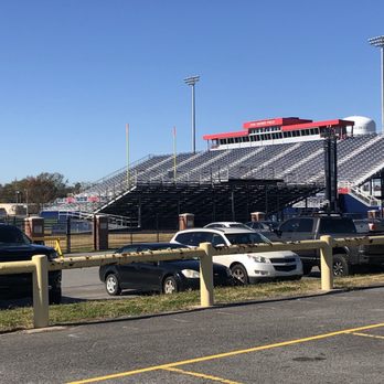 The Burger Grind - Big football stadium across the street - New American Near Me - West Monroe, Louisiana The Burger Grind - Big football stadium across the street - New American Near Me - West Monroe, Louisiana