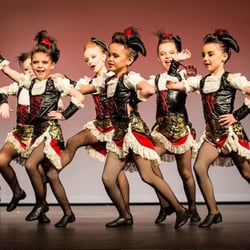 FootNotes Dance & Acrobatics Studio