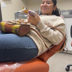 Sylmar Orthodontics - Highly recommend Sylmar Orthodontics, Very nice staff and the most of all they work with your schedule and payment plan.