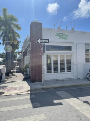 Key West Key Lime Pie Co. by null