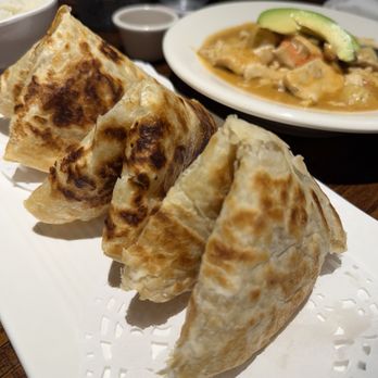 SriThai Thai Kitchen & Sushi Bar - Duluth - Roti Bread - Japanese Near Me - Duluth, Georgia SriThai Thai Kitchen & Sushi Bar - Duluth - Roti Bread - Japanese Near Me - Duluth, Georgia