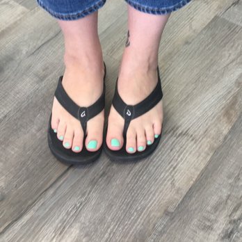 H.T. Nails - Nail Salons Near Me - Holland, Michigan