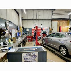 Eakle's Auto Care - Bright clean work-space behind the reception desk, just off the waiting room, east end of the building