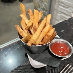 15 Park Bistro - Fries