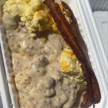 Beachin’ Biscuits - Breakfast & Brunch Near Me - Pismo Beach, California Beachin’ Biscuits - Breakfast & Brunch Near Me - Pismo Beach, California