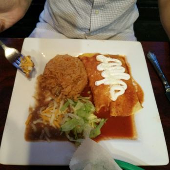 Los Cabos Mexican Restaurant - Chicken enchilada combo - Mexican Near Me - Avenue, Pennsylvania Los Cabos Mexican Restaurant - Chicken enchilada combo - Mexican Near Me - Avenue, Pennsylvania