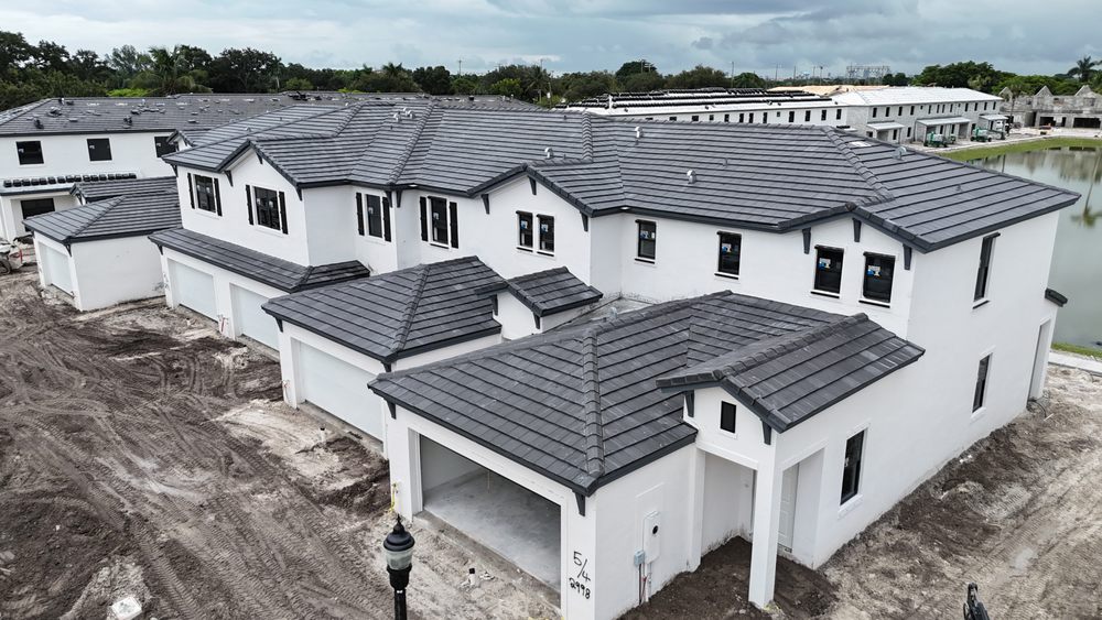 Slide of Elite Cover Roofing