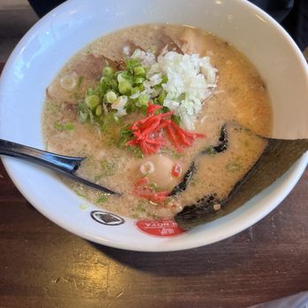 Umenoya - D-Tonkotsu Chashu Ramen (very good!) - Ramen Near Me - Torrance, California Umenoya - D-Tonkotsu Chashu Ramen (very good!) - Ramen Near Me - Torrance, California