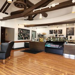 Crave Coffee & Tea - Inside