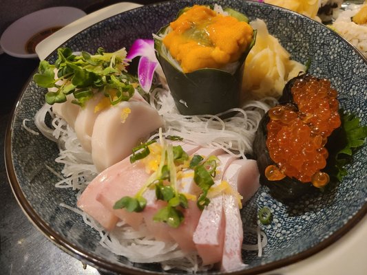 Godai Sushi Bar & Japanese Restaurant by null