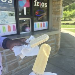 Exterior photo of Frios Gourmet Pops - Gadsden, Alabama Exterior photo of Frios Gourmet Pops - Gadsden, Alabama