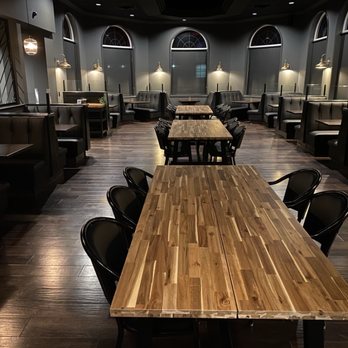 Leto's Steakhouse & Bar - Main Dining Room - Lounges Near Me - Lacombe, Alberta Leto's Steakhouse & Bar - Main Dining Room - Lounges Near Me - Lacombe, Alberta