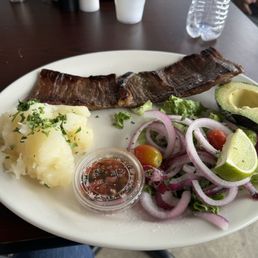 Carne Oreada con yucca Carne Oreada con yucca