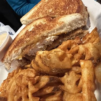 The Fireside Lounge Bar & Restaurant - American Near Me - Saint Paul, Minnesota The Fireside Lounge Bar & Restaurant - American Near Me - Saint Paul, Minnesota