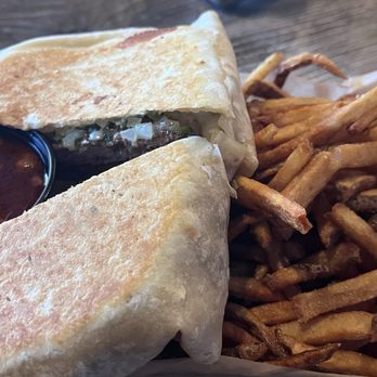 brews - A Taphouse and Gourmet Burger Joint - Birria Burger - Burgers Near Me - Gilbert, Arizona brews - A Taphouse and Gourmet Burger Joint - Birria Burger - Burgers Near Me - Gilbert, Arizona