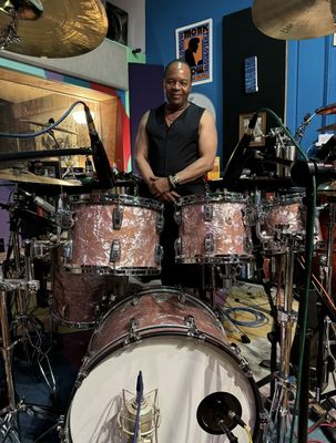 A couple session with Jonathan Sugarfoot Moffitt - It’s always a joy working with the ever talented Sugarfoot (Michael Jackson, Madonna, Elton John). It’s an honor that he trusts us with his drum sounds! An outstanding human being!!
John is available to record on your project at Hear No Evil Studio! A couple session with Jonathan Sugarfoot Moffitt - It’s always a joy working with the ever talented Sugarfoot (Michael Jackson, Madonna, Elton John). It’s an honor that he trusts us with his drum sounds! An outstanding human being!!
John is available to record on your project at Hear No Evil Studio!
