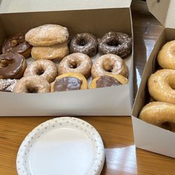 Becker's Donuts & Bakery