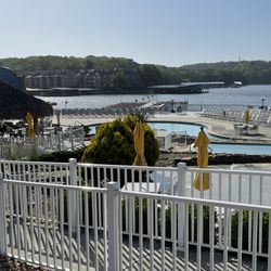 Margaritaville Lake Resort Lake of the Ozarks - Pool area