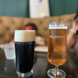 Meanwhile Brewing - Nitro Gift of Gab and the Vienna Lager