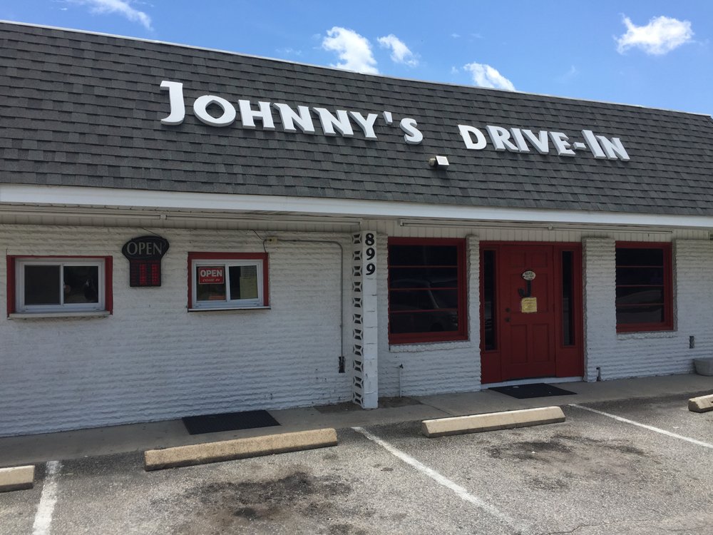 JOHNNY’S SANDWICH SHOP Updated August 2024 899 Main St, Fair Bluff