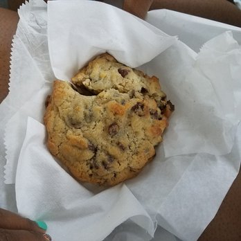 Levain Bakery - Wainscott, New York - Chocolate walnut - Bakeries Near Me - Wainscott, New York