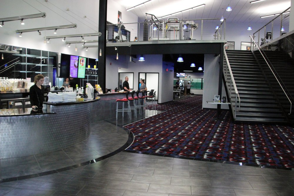 GENESIS HEALTH CLUBS LAWRENCE SOUTH Updated October 2024 33