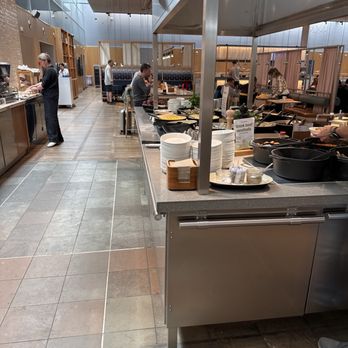 SAS Eurobonus Gold Lounge - Airport Lounges Near Me - Kastrup, 84