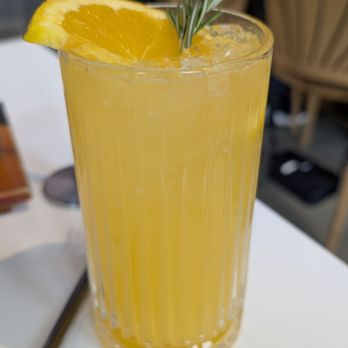 M Cozy Fusion Cafe - Breakfast & Brunch Near Me - Seattle, Washington