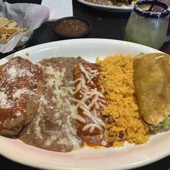 Elvira's Mexican Grill - Mexican Near Me - Simi Valley, California Elvira's Mexican Grill - Mexican Near Me - Simi Valley, California