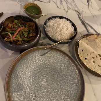 India Jones - Aloo gobi, papad, mint chutney, rice - Indian Near Me - Playa del Carmen, ROO